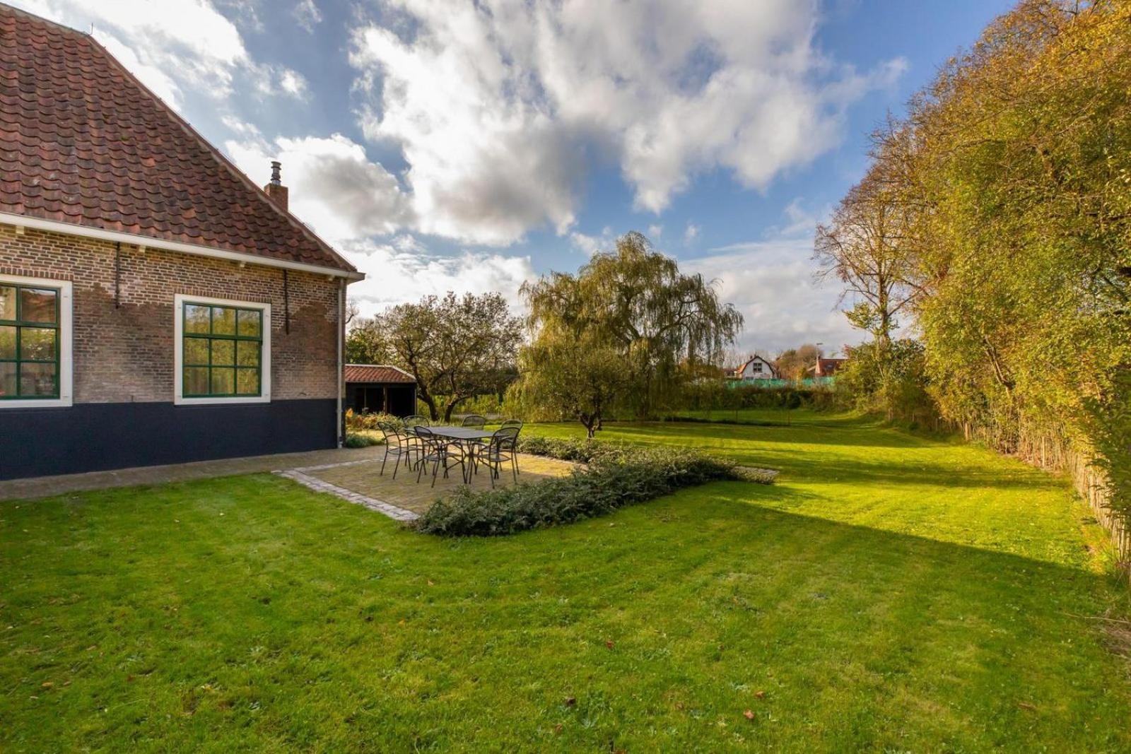Vakantiehuis 'Boerderij Molenhof' - Stationsweg 5 | Heinkenszand Exterior foto